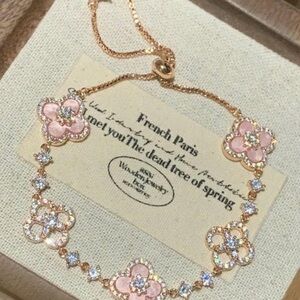 Elegant Pink Floral bracelet